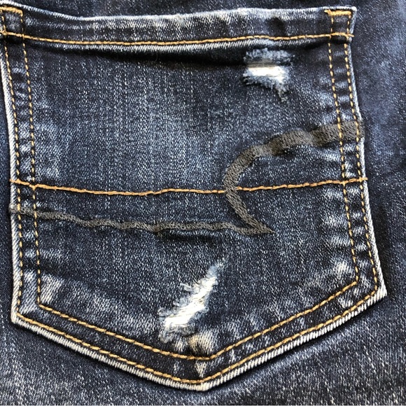 American Eagle Denim Shorts Super Stretch AEO Denim, MIDI Size 0 - Picture 9 of 11